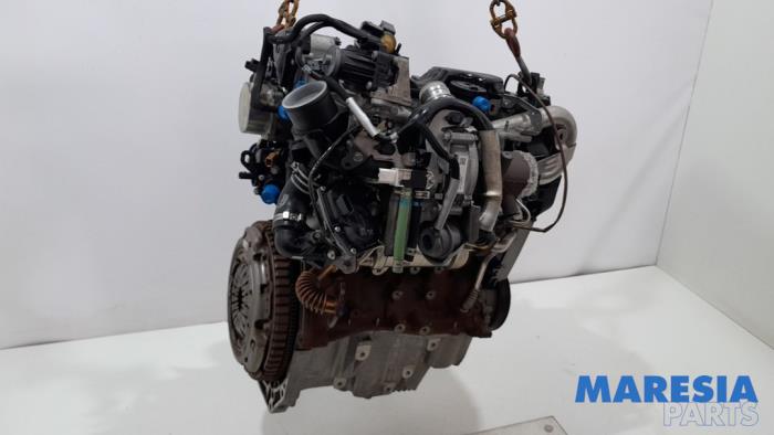 Motor från en Renault Kangoo Express (FW) 1.5 dCi 75 FAP 2016