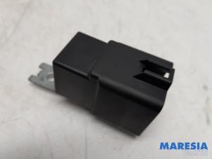 Begagnade Relä Fiat Doblo Cargo (263) 1.3 MJ 16V DPF Euro 5 Pris € 12,10 Inklusive moms erbjuds av Maresia Parts