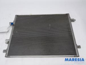 Begagnade Kondensor, luftkonditionering Renault Zoé (AG) R90 Pris € 70,00 Marginaltabell erbjuds av Maresia Parts