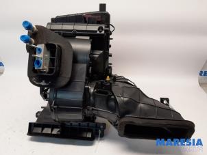 Begagnade Värmarhus Fiat Panda/Pandina (312) 0.9 TwinAir Turbo 80 Pris € 236,25 Marginaltabell erbjuds av Maresia Parts