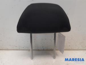 Begagnade Nackstöd Peugeot 508 (8D) 1.6 THP 16V Pris € 50,00 Marginaltabell erbjuds av Maresia Parts