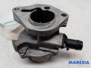Gebruikte Vacuumpomp (Diesel) Renault Kangoo Express (FW) 1.5 dCi 90 FAP Prijs € 36,30 Inclusief btw aangeboden door Maresia Parts