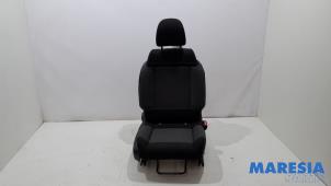 Gebruikte Voorstoel rechts Citroen C3 (SX/SW) 1.2 Vti 12V PureTech Prijs € 125,00 Margeregeling aangeboden door Maresia Parts