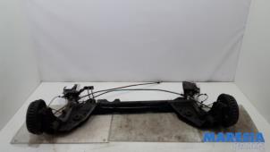 Begagnade Bakre drivaxel Renault Captur (2R) 0.9 Energy TCE 12V Pris € 249,99 Marginaltabell erbjuds av Maresia Parts