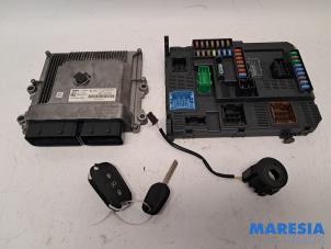 Gebruikte Computer Motormanagement Peugeot 308 SW (L4/L9/LC/LJ/LR) 1.2 12V e-THP PureTech 110 Prijs € 315,00 Margeregeling aangeboden door Maresia Parts