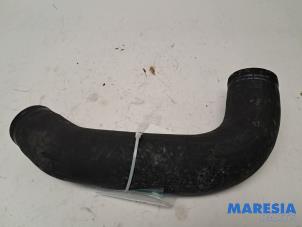 Begagnade Laddluftkylarslang Peugeot Boxer (U9) 2.0 BlueHDi 130 Pris € 60,50 Inklusive moms erbjuds av Maresia Parts