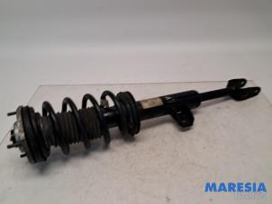 Gebruikte Mac Phersonpoot links-voor Alfa Romeo Giulia (952) 2.2d 150 16V Prijs € 125,00 Margeregeling aangeboden door Maresia Parts