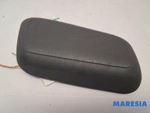 Begagnade Sätesairbag (säte) Peugeot 107 1.0 12V Pris € 30,00 Marginaltabell erbjuds av Maresia Parts