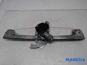 Gebruikte Raammechaniek 2Deurs links-voor Peugeot 107 1.0 12V Prijs € 29,99 Margeregeling aangeboden door Maresia Parts