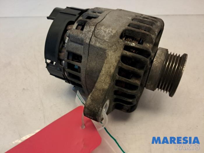 Dynamo från en Abarth 500C/595C/695C 1.4 T-Jet 16V 2010