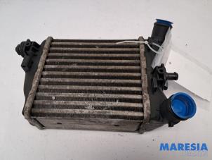 Gebruikte Intercooler Fiat 500C/595C/695C 1.4 T-Jet 16V Prijs € 99,50 Margeregeling aangeboden door Maresia Parts