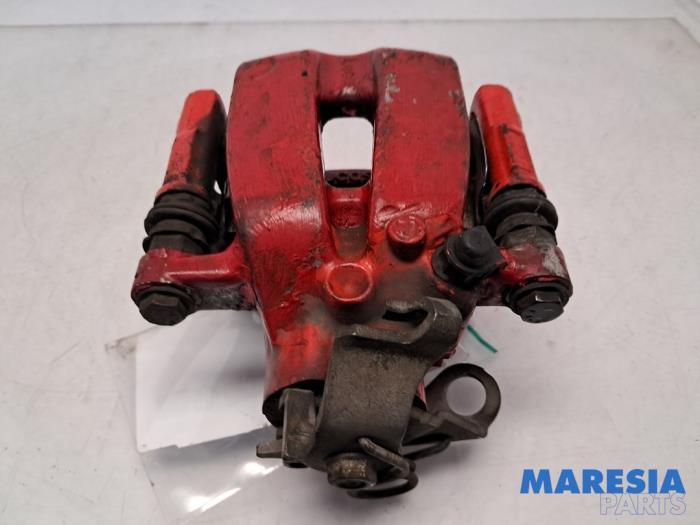 Bakre bromsok, vänster från en Abarth 500C/595C/695C 1.4 T-Jet 16V 2010