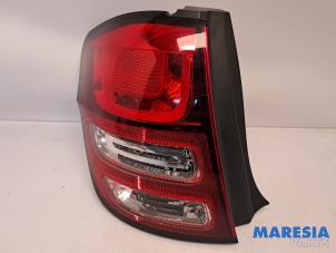 Begagnade Baklykta, vänster Citroen C3 (SC) 1.6 HDi 92 Pris € 40,00 Marginaltabell erbjuds av Maresia Parts