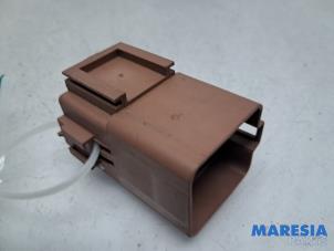 Begagnade Relä Citroen Berlingo Cinqspace, Multispace 1.6 VTi 120 16V Pris € 15,00 Marginaltabell erbjuds av Maresia Parts