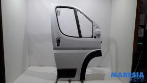 Begagnade Dörr, 2-dörrars, höger Fiat Ducato (250) 2.3 D 150 Multijet Pris € 301,29 Inklusive moms erbjuds av Maresia Parts