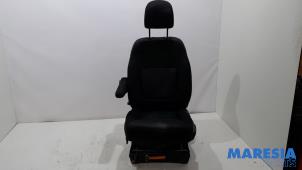 Begagnade Säte, vänster Renault Trafic (1FL/2FL/3FL/4FL) 1.6 dCi 125 Twin Turbo Pris € 222,34 Inklusive moms erbjuds av Maresia Parts