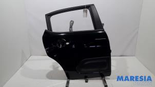 Używane Drzwi prawe tylne wersja 4-drzwiowa Citroen C3 (SX/SW) 1.2 Vti 12V PureTech Cena € 349,99 Procedura marży oferowane przez Maresia Parts