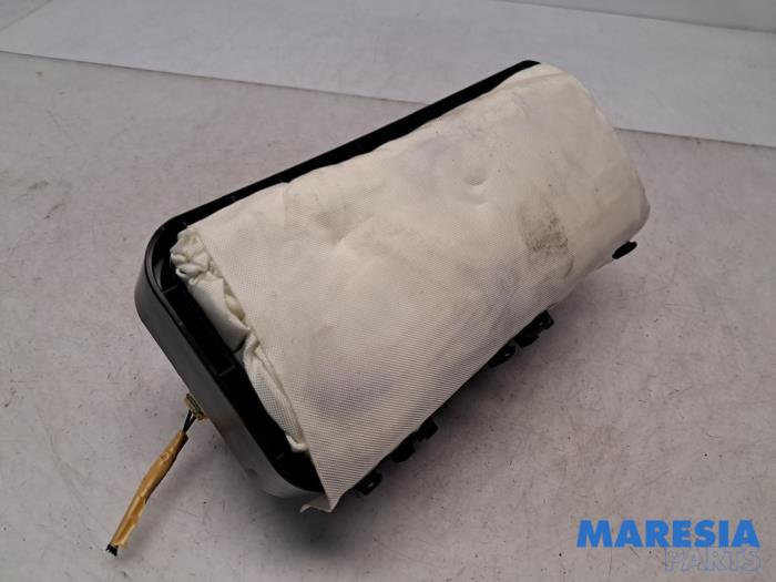 Höger airbag (instrumentbräda) från en Fiat 500 (312) 1.2 2011