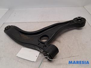 Gebruikte Draagarm onder links-voor Renault Master III (MA/MB/MC/MD/MH/MF/MG/MH) 2.3 dCi 135 16V FWD Prijs € 72,60 Inclusief btw aangeboden door Maresia Parts