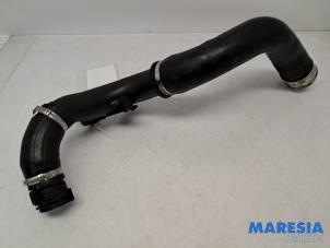 Begagnade Laddluftkylarrör Dacia Sandero II 0.9 TCE 12V Pris € 40,00 Marginaltabell erbjuds av Maresia Parts