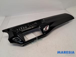 Używane Element deski rozdzielczej Citroen C3 (SC) 1.2 VTi 82 12V Cena € 79,99 Procedura marży oferowane przez Maresia Parts