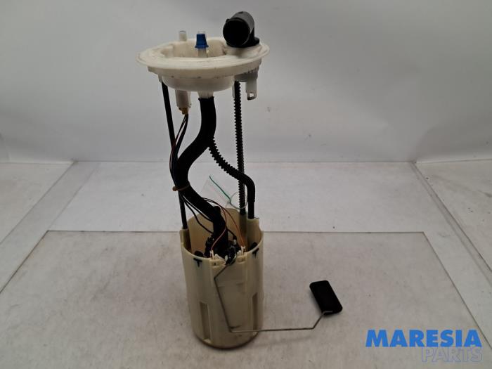 Brandstofpomp Elektrisch van een Fiat Ducato (250) 2.3 D 120 Multijet 2010