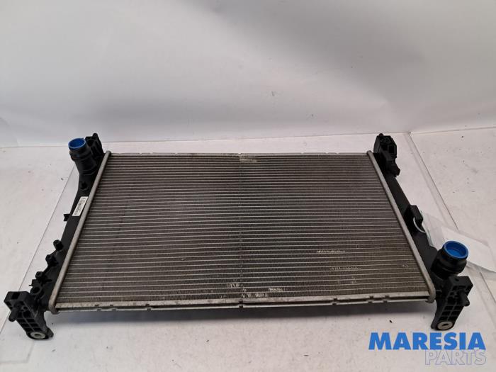 Radiateur van een Fiat Punto III (199) 0.9 TwinAir 2013
