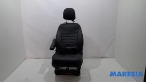 Begagnade Säte, vänster Renault Trafic (1FL/2FL/3FL/4FL) 2.0 dCi 16V 120 Pris € 302,50 Inklusive moms erbjuds av Maresia Parts
