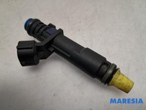 Begagnade Insprutare (bensin) Citroen C5 III Tourer (RW) 2.0 16V Pris € 20,00 Marginaltabell erbjuds av Maresia Parts