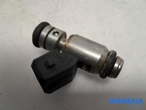 Begagnade Insprutare (bensin) Fiat Palio Weekend (178D) 1.6 16V Pris € 42,50 Marginaltabell erbjuds av Maresia Parts