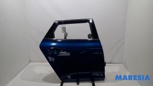 Begagnade Bakdörr, 4-dörrars, höger Renault Talisman Estate (RFDK) 1.6 Energy TCe 150 Pris € 349,00 Marginaltabell erbjuds av Maresia Parts