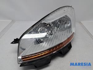 Begagnade Strålkastare, vänster Citroen C4 Picasso (UD/UE/UF) 1.6 16V THP Sensodrive Pris € 144,99 Marginaltabell erbjuds av Maresia Parts
