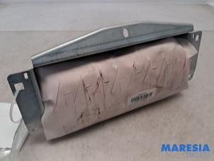 Używane Poduszka powietrzna prawa (deska rozdzielcza) Citroen C4 Picasso (UD/UE/UF) 1.6 16V THP Sensodrive Cena € 50,00 Procedura marży oferowane przez Maresia Parts
