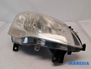 Begagnade Strålkastare, höger Citroen Berlingo Cinqspace, Multispace 1.6 VTi 95 16V Pris € 99,99 Marginaltabell erbjuds av Maresia Parts