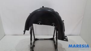 Begagnade Isolering, hjulhus Peugeot Expert (V1/VA/VB/VE/VF/VT/VY) 2.0 Blue HDi 120 16V Pris € 36,30 Inklusive moms erbjuds av Maresia Parts