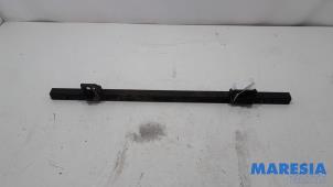 Begagnade Kylarstag Fiat Doblo Cargo (263) 1.6 D Multijet Pris € 36,24 Inklusive moms erbjuds av Maresia Parts