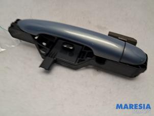 Gebruikte Deurgreep 4Deurs links-achter Renault Espace (JK) 2.0 16V Prijs € 35,00 Margeregeling aangeboden door Maresia Parts