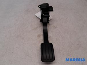 Begagnade Gaspedal Peugeot 5008 II (M4/MC/MJ/MR) 1.2 12V e-THP PureTech 130 Pris € 19,95 Marginaltabell erbjuds av Maresia Parts