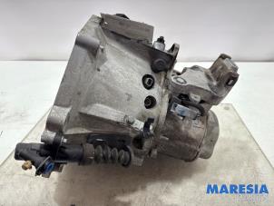 Begagnade Växellåda Opel Combo Cargo 1.5 CDTI 100 Pris € 833,69 Inklusive moms erbjuds av Maresia Parts