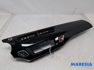 Używane Element deski rozdzielczej Citroen C3 (SC) 1.2 VTi 82 12V Cena € 79,99 Procedura marży oferowane przez Maresia Parts