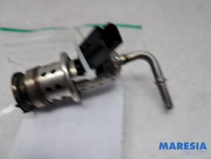 Używane Wtryskiwacz AdBlue Citroen DS 4/DS 4 Crossback (NX) 1.6 BlueHDI 120 Cena € 65,00 Procedura marży oferowane przez Maresia Parts