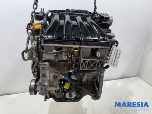 Używane Silnik Renault Grand Scénic III (JZ) 2.0 16V CVT Cena € 1.699,00 Procedura marży oferowane przez Maresia Parts