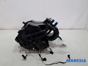 Begagnade Värmarhus Peugeot 307 SW (3H) 2.0 16V Pris € 199,00 Marginaltabell erbjuds av Maresia Parts