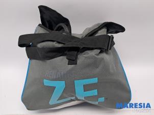 Begagnade Laddkabel, elbil Renault Zoé (AG) R90 Pris € 150,00 Marginaltabell erbjuds av Maresia Parts