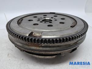 Begagnade Tvåmassesvänghjul Opel Astra K Sports Tourer 1.2 Turbo 12V Pris € 229,00 Marginaltabell erbjuds av Maresia Parts