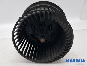 Begagnade Fläktmotor för uppvärmning och ventilation Alfa Romeo Giulietta (940) 1.4 TB 16V MultiAir Pris € 75,00 Marginaltabell erbjuds av Maresia Parts