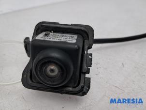 Begagnade Backkamera Opel Movano 2.3 CDTi 16V FWD Pris € 180,29 Inklusive moms erbjuds av Maresia Parts