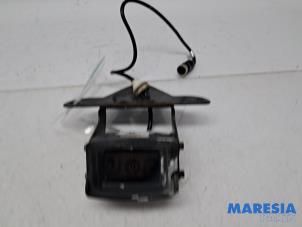 Begagnade Backkamera Opel Movano 2.3 CDTi 16V FWD Pris € 133,10 Inklusive moms erbjuds av Maresia Parts