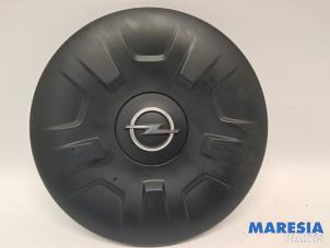 Gebruikte Wieldop Opel Movano 2.3 CDTi 16V FWD Prijs € 15,13 Inclusief btw aangeboden door Maresia Parts