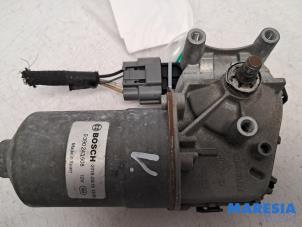 Gebruikte Ruitenwissermotor voor Opel Vivaro 1.6 CDTi BiTurbo Prijs € 84,70 Inclusief btw aangeboden door Maresia Parts